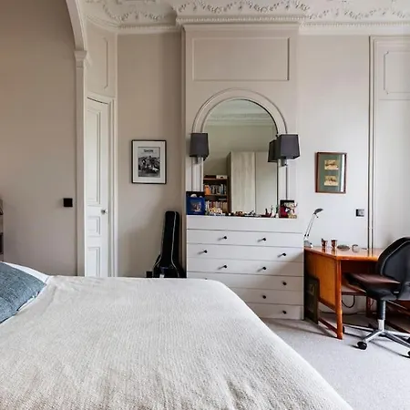 Luxury Vip Service - Carl Lewis Apartmán *