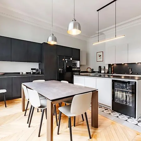 Luxury Vip Service - Carl Lewis Apartmán Paříž