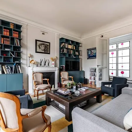 Daire Luxury Vip Service - Carl Lewis Paris